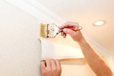 Pose de papier peint à Barc — revêtements muraux et toiles de verre